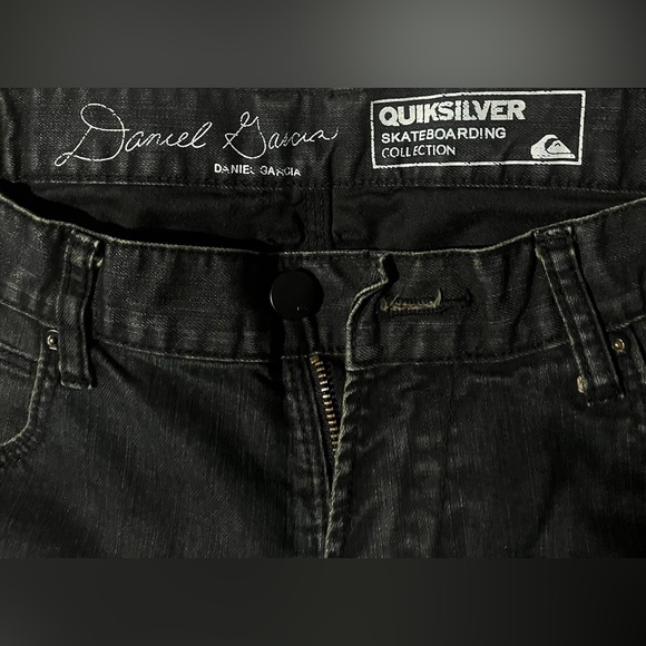QUICKSILVER SKATEBOARDING COLLECTION ‘ Daniel Garcia’ Black Jeans size 34 x 32 - Picture 4 of 4